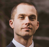 Thomas Whitfield, spécialiste en analyse du trading sur le marché des cryptomonnaies